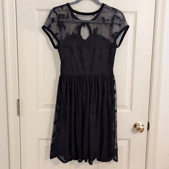 Her Universe Studio Ghibli Howl's Moving Castle Calcifer Vignette Black Dress - Picture 2 of 9